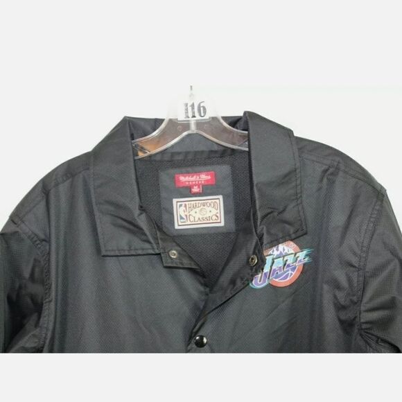 NEW MITCHELL AND NESS UTAH JAZZ JACKET HWC WOMENS MEDIUM $100 MSRP CROPPED BLACK - Picture 8 of 10